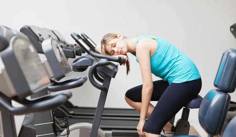 avoid sore muscles tips fitness overtraining symptoms heart
