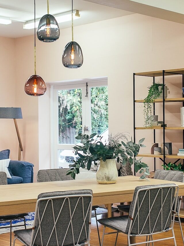 Living room with dining table
